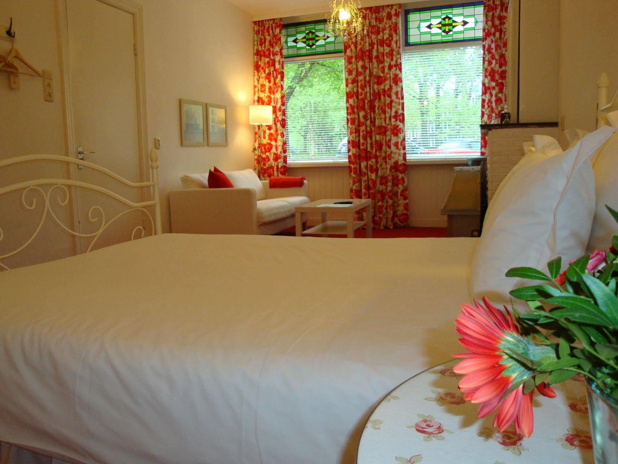 Bed And Breakfast Amszterdam Kültér fotó